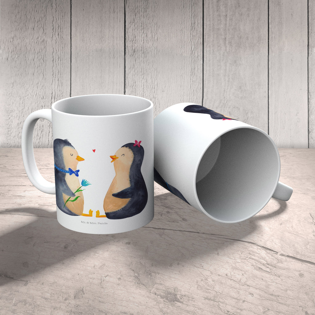 Tasse Pinguin Pärchen Pinguin, Pinguine, Liebe, Liebespaar, Liebesbeweis, Liebesgeschenk, Verlobung, Jahrestag, Hochzeitstag, Hochzeit, Hochzeitsgeschenk, große Liebe, Traumpaar Becher, Kaffeetasse, Kaffeebecher, Tee, Frühstück, Büro  Pinguin