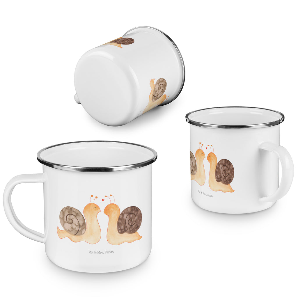 Camping Emaille Tasse Schnecken Liebe Campingtasse, Trinkbecher, Metalltasse, Outdoor Tasse, Emaille Trinkbecher, Blechtasse Outdoor, Emaille Campingbecher, Edelstahl Trinkbecher, Metalltasse für Camping, Kaffee Blechtasse, Camping Tasse Metall, Liebe, Partner, Freund, Freundin, Ehemann, Ehefrau, Heiraten, Verlobung, Heiratsantrag, Liebesgeschenk, Jahrestag, Hocheitstag