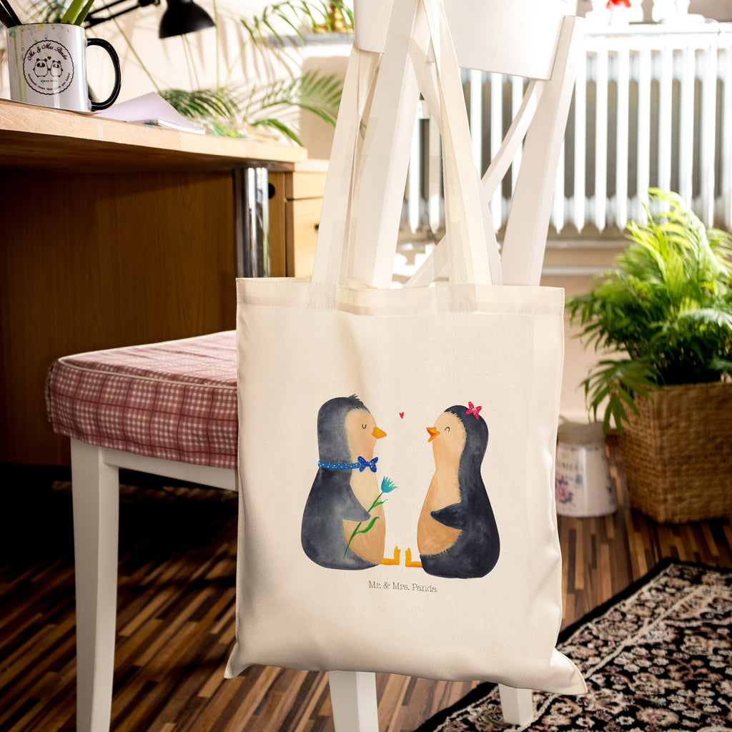 Tragetasche Pinguin Pärchen Beuteltasche, Beutel, Einkaufstasche, Jutebeutel, Stoffbeutel, Pinguin, Pinguine, Liebe, Liebespaar, Liebesbeweis, Liebesgeschenk, Verlobung, Jahrestag, Hochzeitstag, Hochzeit, Hochzeitsgeschenk, große Liebe, Traumpaar