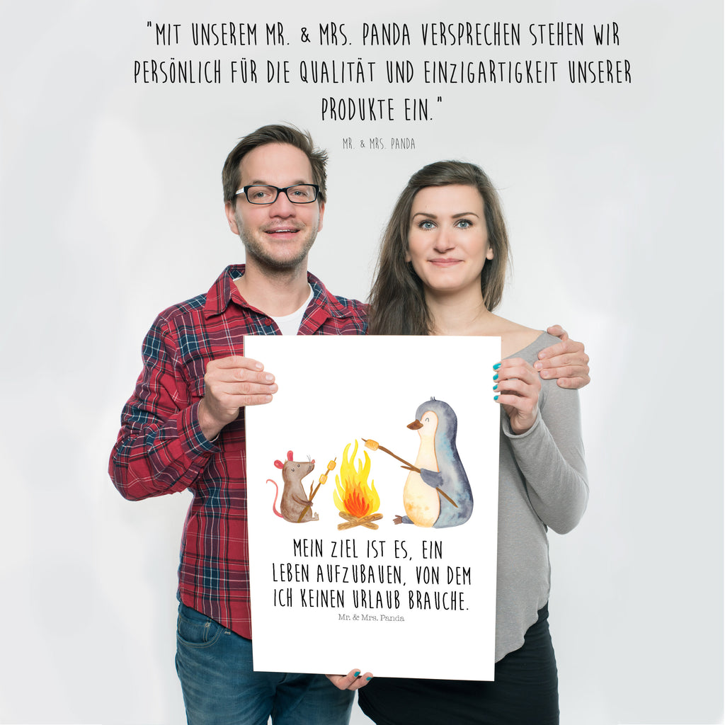 Poster Pinguin Lagerfeuer Poster, Wandposter, Bild, Wanddeko, Küchenposter, Kinderposter, Wanddeko Bild, Raumdekoration, Wanddekoration, Handgemaltes Poster, Mr. & Mrs. Panda Poster, Designposter, Kunstdruck, Posterdruck, Pinguin, Maus, Pinguine, Lagerfeuer, Leben, Arbeit, Job, Motivation, Büro, Büroalltag, Lebensspruch, Lebensmotivation, Neustart, Liebe, grillen, Feuer, Marshmallows