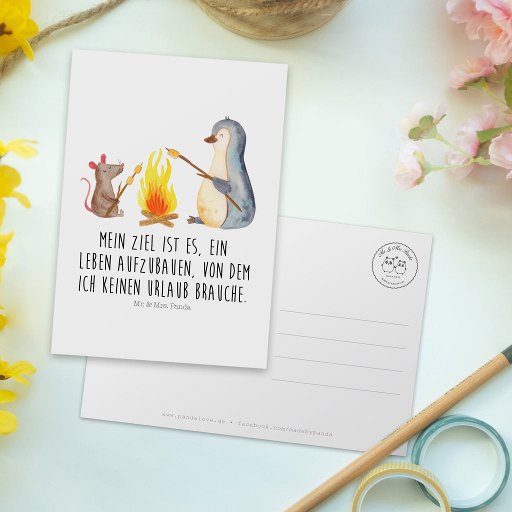 Postkarte Pinguin Lagerfeuer Geschenkkarte, Grußkarte, Karte, Einladung, Ansichtskarte, Geburtstagskarte, Einladungskarte, Pinguin, Maus, Pinguine, Lagerfeuer, Leben, Arbeit, Job, Motivation, Büro, Büroalltag, Lebensspruch, Lebensmotivation, Neustart, Liebe, grillen, Feuer, Marshmallows