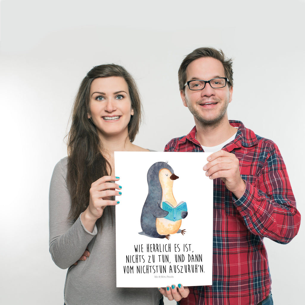 Poster Pinguin Buch Poster, Wandposter, Bild, Wanddeko, Küchenposter, Kinderposter, Wanddeko Bild, Raumdekoration, Wanddekoration, Handgemaltes Poster, Mr. & Mrs. Panda Poster, Designposter, Kunstdruck, Posterdruck, Pinguin, Pinguine, Buch, Lesen, Bücherwurm, Nichtstun, Faulenzen, Ferien, Urlaub, Freizeit