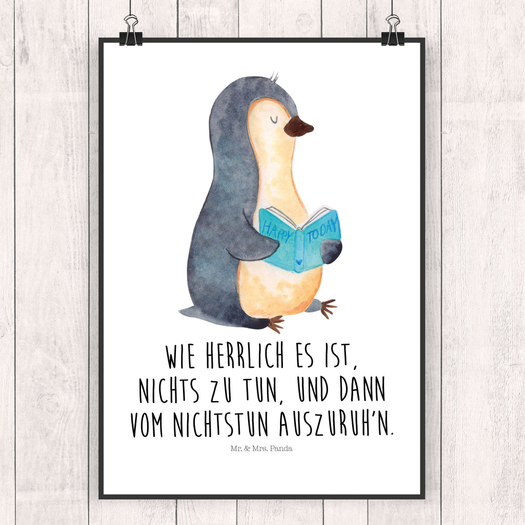 Poster Pinguin Buch Poster, Wandposter, Bild, Wanddeko, Küchenposter, Kinderposter, Wanddeko Bild, Raumdekoration, Wanddekoration, Handgemaltes Poster, Mr. & Mrs. Panda Poster, Designposter, Kunstdruck, Posterdruck, Pinguin, Pinguine, Buch, Lesen, Bücherwurm, Nichtstun, Faulenzen, Ferien, Urlaub, Freizeit