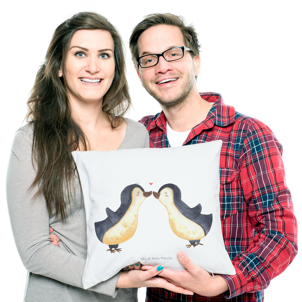 40x40 Kissen Pinguin Liebe Kissenhülle, Kopfkissen, Sofakissen, Dekokissen, Motivkissen, Liebe, Partner, Freund, Freundin, Ehemann, Ehefrau, Heiraten, Verlobung, Heiratsantrag, Liebesgeschenk, Jahrestag, Hocheitstag, Pinguin, Pinguine, Pinguin Paar, Pinguinpaar, Pinguin Liebe, Paar, Pärchen. Liebespaar, Liebesbeweis, Liebesspruch, Hochzeitstag, Geschenk Freund, Geschenk Freundin, Verlobte, Verlobter, Love, Geschenk Hochzeitstag, Geschenkidee, Hochzeit, Gastgeschenk