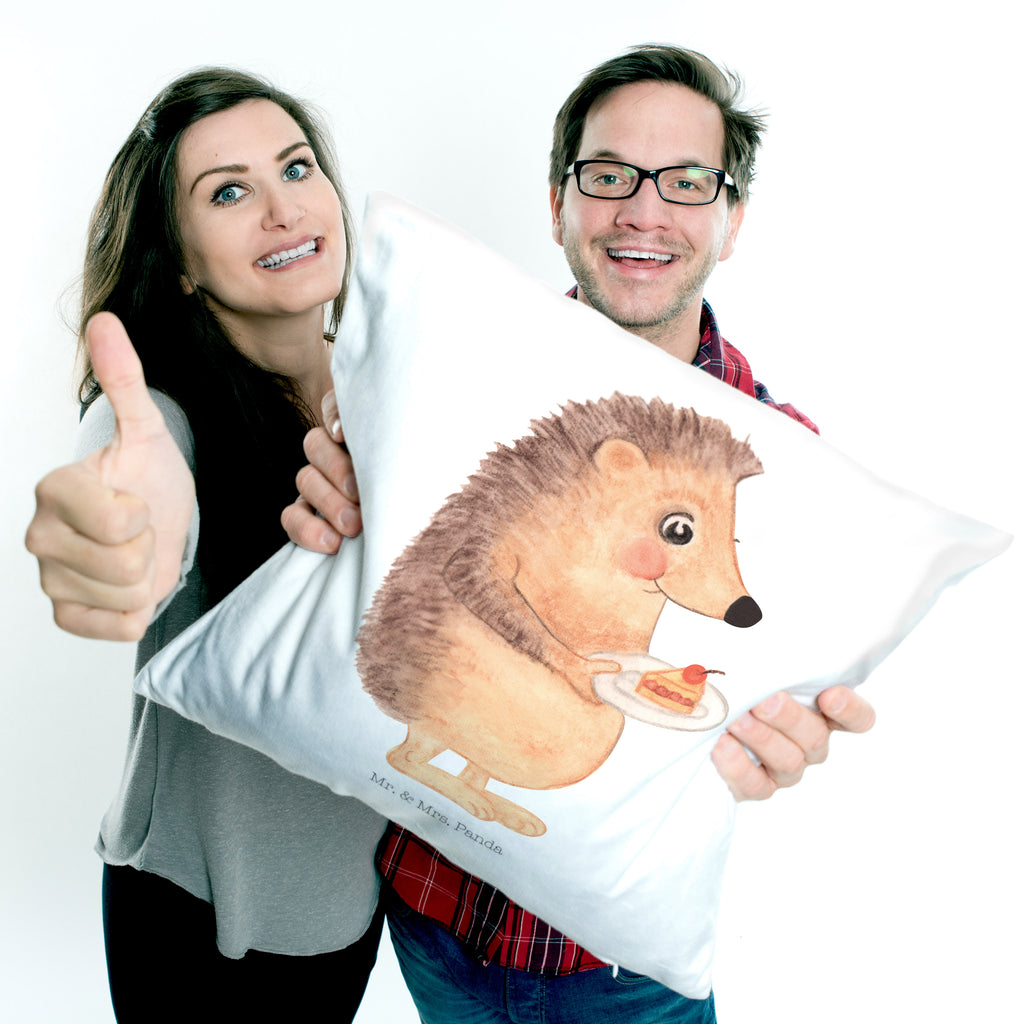 40x40 Kissen Igel mit Kuchenstück Kissenhülle, Kopfkissen, Sofakissen, Dekokissen, Motivkissen, Tiermotive, Gute Laune, lustige Sprüche, Tiere, Igel, Essen Spruch, Kuchen, Backen Geschenk, Kuchen backen, Einladung Party, Geburtstagskuchen, Torte