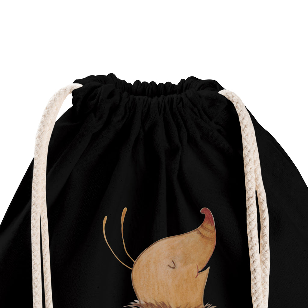 Sportbeutel Nachtfalter mit Fähnchen Turnbeutel, Beutel, Sporttasche, Tasche, Stoffbeutel, Tiermotive, Gute Laune, lustige Sprüche, Tiere, Nachtfalter, Käfer, Spruch lustig, Spruch witzig, süß, niedlich, Küche Deko, Was kostet die Welt