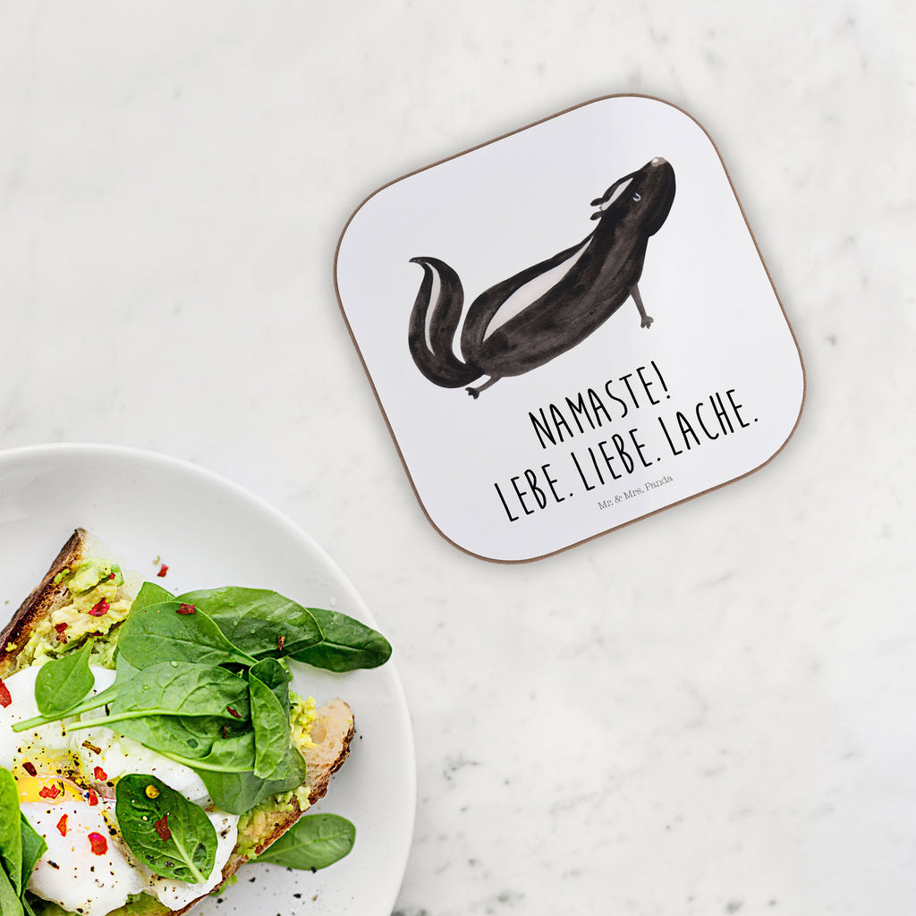 Quadratische Untersetzer Stinktier Yoga Bierdeckel, Glasuntersetzer, Untersetzer Gläser, Getränkeuntersetzer, Stinktier, Skunk, Wildtier, Raubtier, Stinker, Stinki, Yoga, Namaste, Lebe, Liebe, Lache