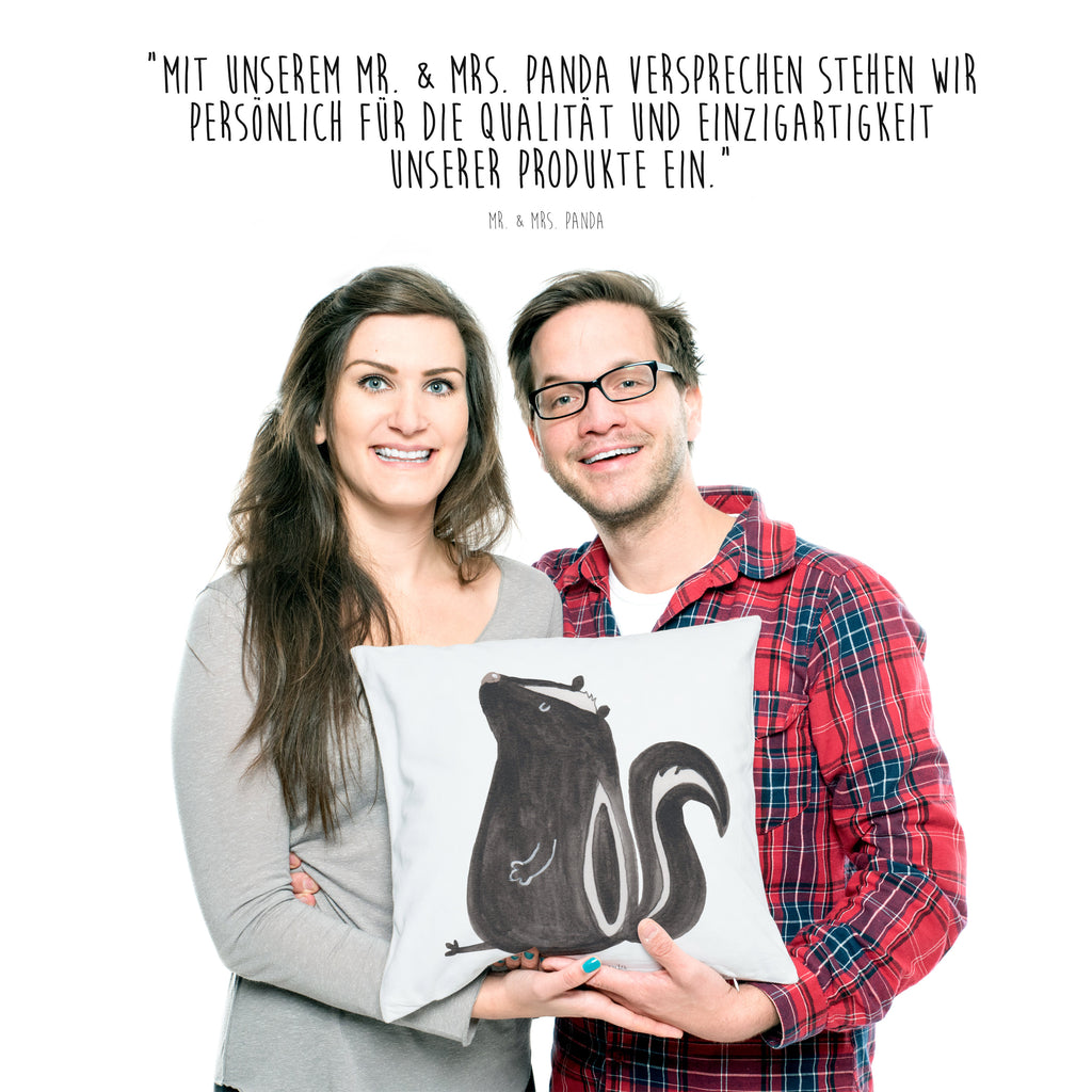 40x40 Kissen Stinktier sitzend Kissenhülle, Kopfkissen, Sofakissen, Dekokissen, Motivkissen, Stinktier, Skunk, Wildtier, Raubtier, Stinker, Stinki, Spruch, Büro, Recht, Besserwisser