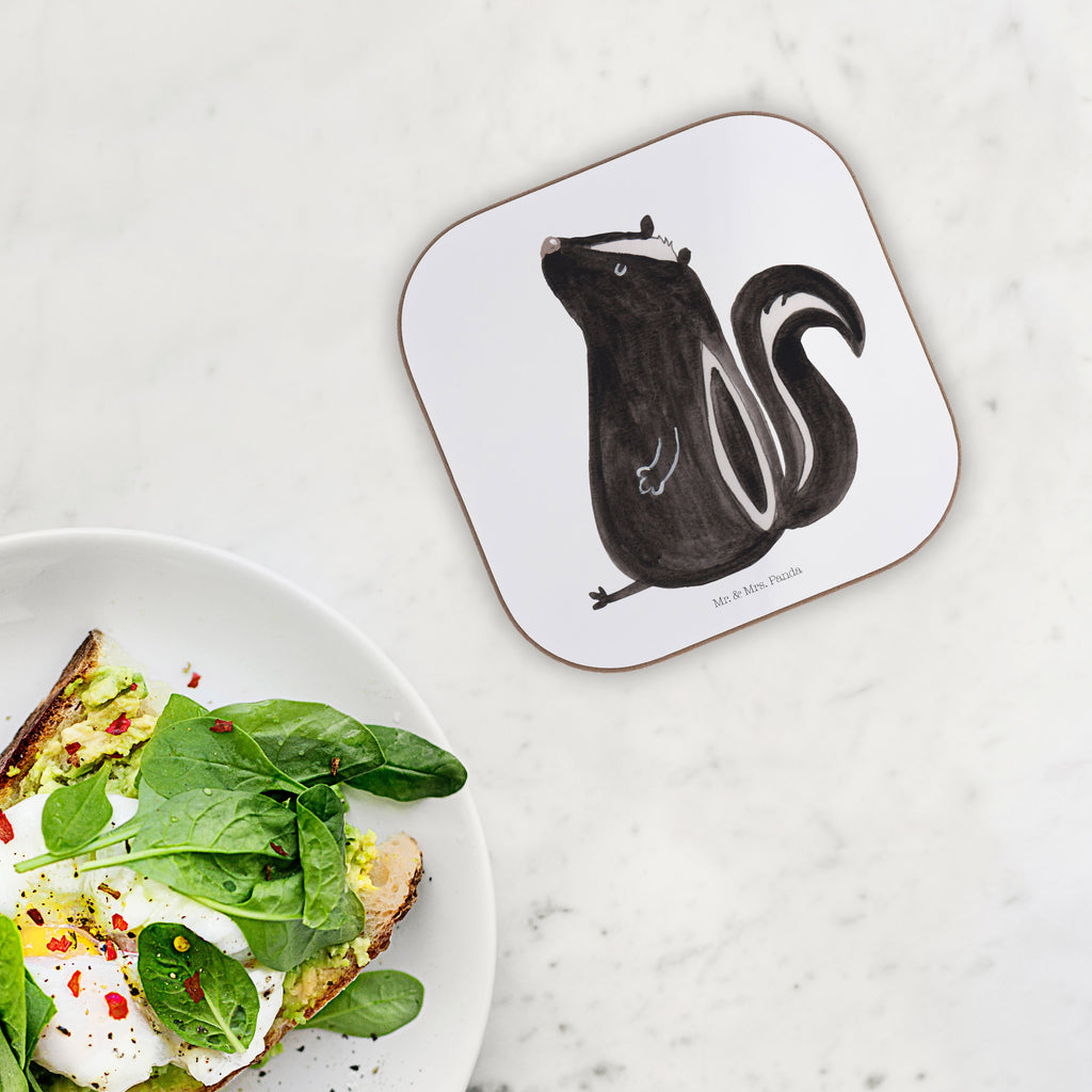 Quadratische Untersetzer Stinktier sitzend Bierdeckel, Glasuntersetzer, Untersetzer Gläser, Getränkeuntersetzer, Stinktier, Skunk, Wildtier, Raubtier, Stinker, Stinki, Spruch, Büro, Recht, Besserwisser