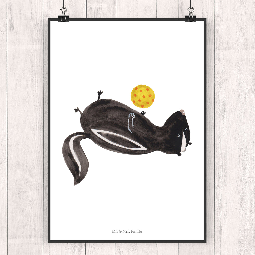 Poster Stinktier Ball Poster, Wandposter, Bild, Wanddeko, Küchenposter, Kinderposter, Wanddeko Bild, Raumdekoration, Wanddekoration, Handgemaltes Poster, Mr. & Mrs. Panda Poster, Designposter, Kunstdruck, Posterdruck, Stinktier, Skunk, Wildtier, Raubtier, Stinker, Stinki, verspielt, Weisheit