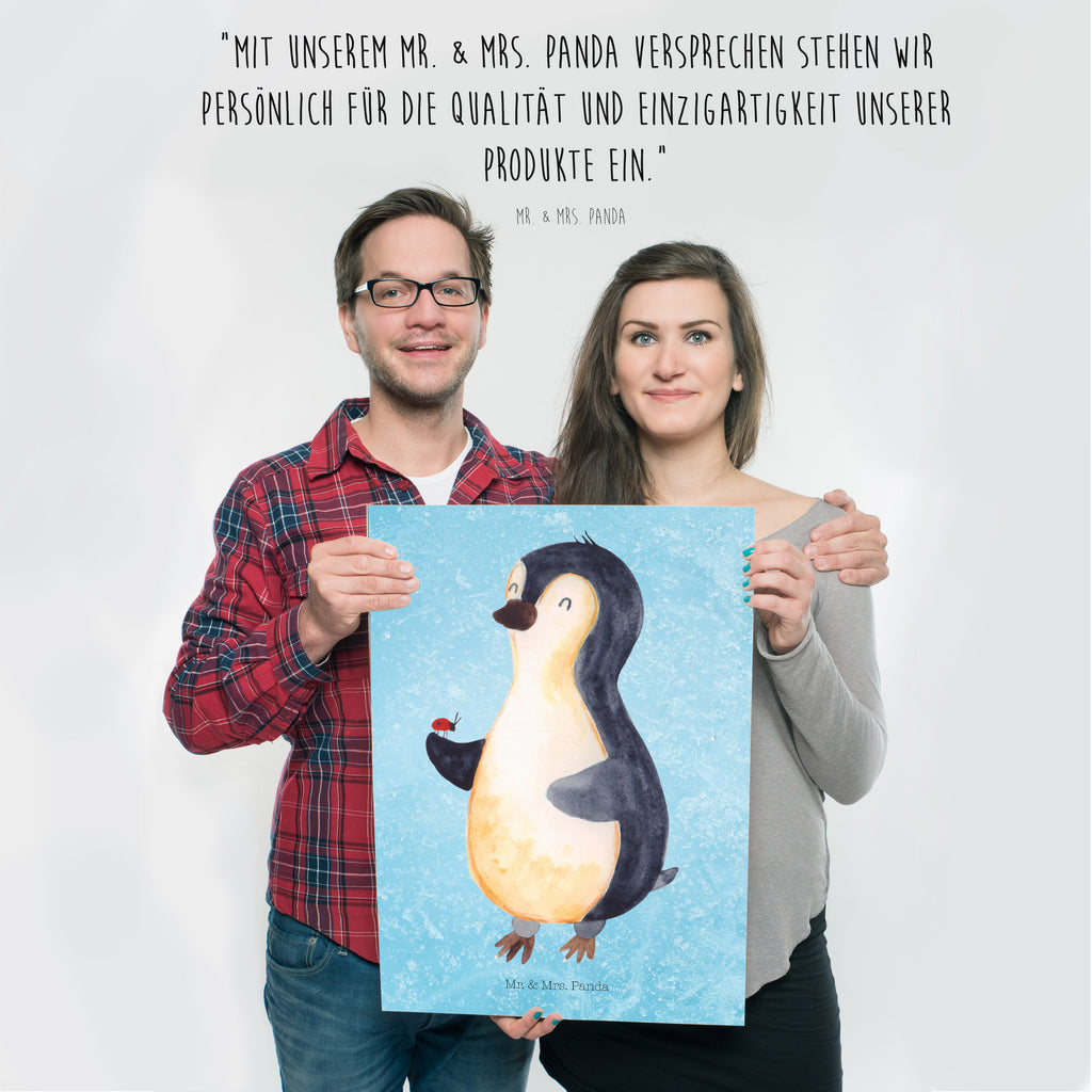 Poster Pinguin Marienkäfer Poster, Wandposter, Bild, Wanddeko, Küchenposter, Kinderposter, Wanddeko Bild, Raumdekoration, Wanddekoration, Handgemaltes Poster, Mr. & Mrs. Panda Poster, Designposter, Kunstdruck, Posterdruck, Pinguin, Pinguine, Marienkäfer, Liebe, Wunder, Glück, Freude, Lebensfreude