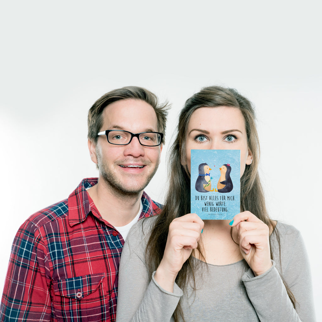Postkarte Pinguin Pärchen Geschenkkarte, Grußkarte, Karte, Einladung, Ansichtskarte, Geburtstagskarte, Einladungskarte, Dankeskarte, Pinguin, Pinguine, Liebe, Liebespaar, Liebesbeweis, Liebesgeschenk, Verlobung, Jahrestag, Hochzeitstag, Hochzeit, Hochzeitsgeschenk, große Liebe, Traumpaar