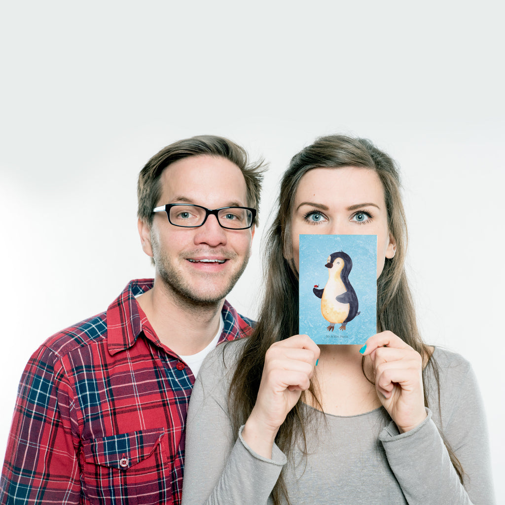 Postkarte Pinguin Marienkäfer Geschenkkarte, Grußkarte, Karte, Einladung, Ansichtskarte, Geburtstagskarte, Einladungskarte, Pinguin, Pinguine, Marienkäfer, Liebe, Wunder, Glück, Freude, Lebensfreude