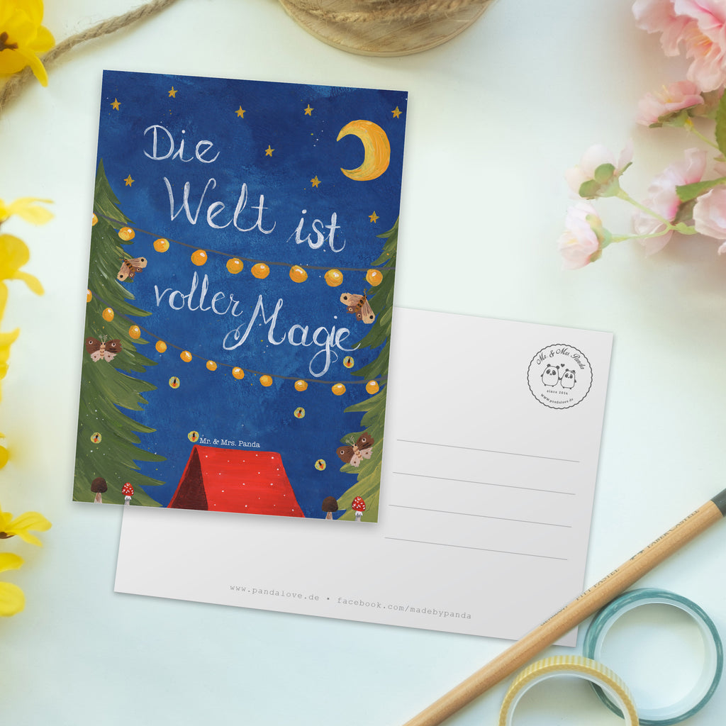 Postkarte Die Welt ist voller Magie Geschenkkarte, Grußkarte, Karte, Einladung, Ansichtskarte, Geburtstagskarte, Einladungskarte, Blumen Deko, Frühlings Deko, Sommer Deko, Dekoration, positive Botschaft, Naturliebhaber, Outdoor, Natur, Abenteuer