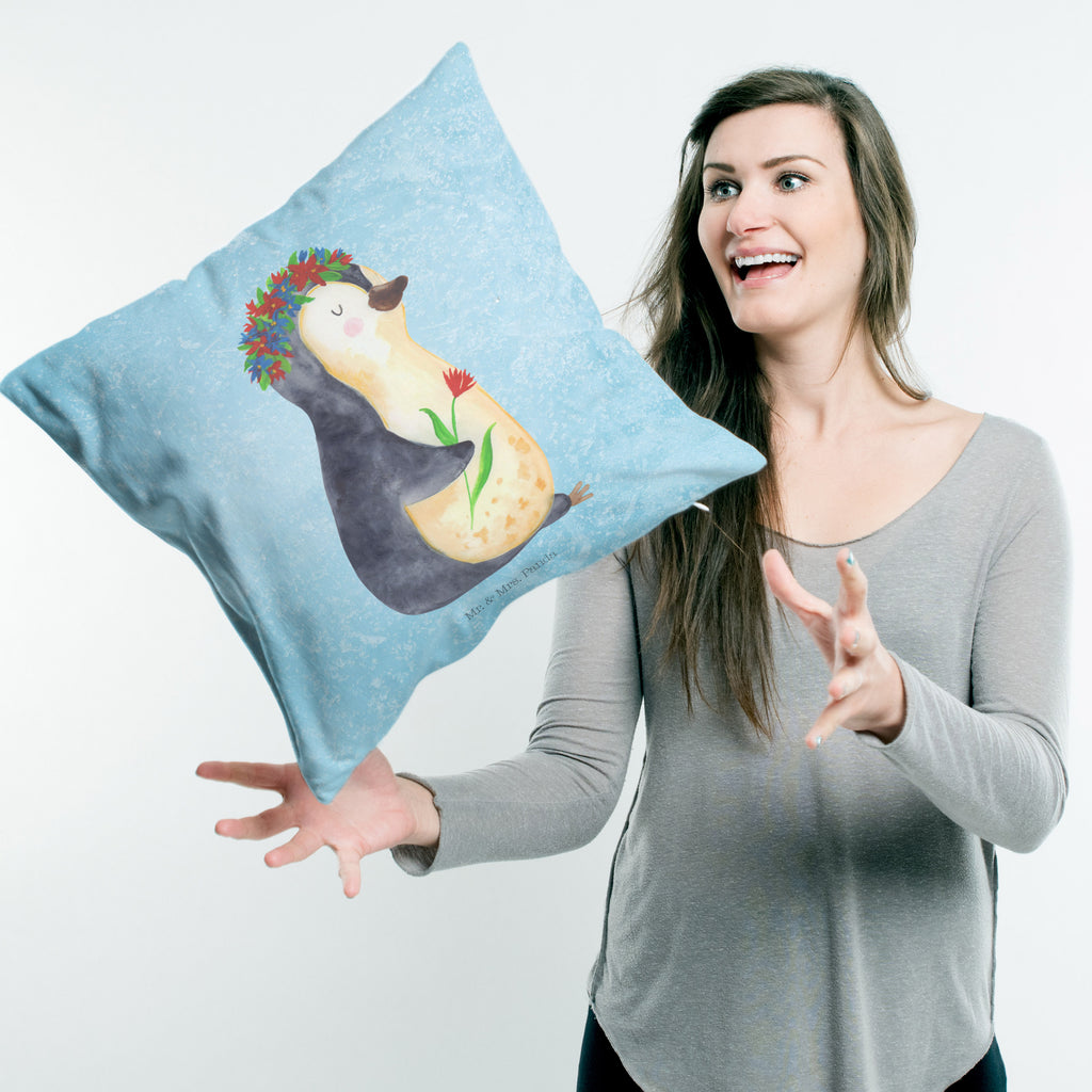 40x40 Kissen Pinguin Blumenkranz Kissenhülle, Kopfkissen, Sofakissen, Dekokissen, Motivkissen, Pinguin, Pinguine, Blumenkranz, Universum, Leben, Wünsche, Ziele, Lebensziele, Motivation, Lebenslust, Liebeskummer, Geschenkidee
