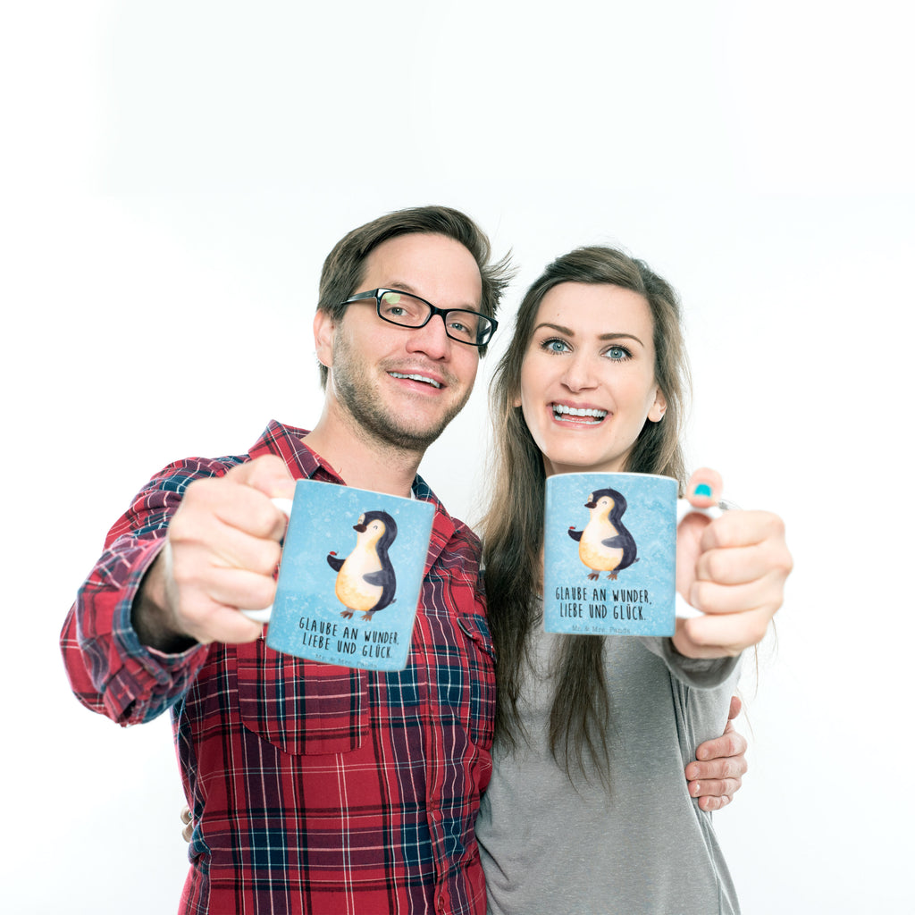 Tasse Pinguin Marienkäfer Pinguin, Pinguine, Marienkäfer, Liebe, Wunder, Glück, Freude, Lebensfreude Becher, Kaffeetasse, Kaffeebecher, Tee, Frühstück, Büro  Pinguin