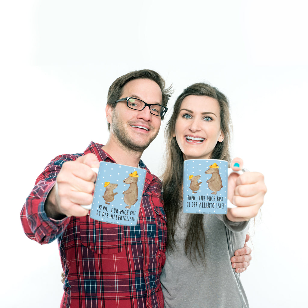 Tasse Bären mit Hut Bär, Bären, Vater, Papa, Vatertag, Papi, Paps, Dad, Daddy, Lieblingsmensch, Sohn, Söhne, Kind, Kinder, Vater-Sohn, Familie, Family, Vorbild Becher, Kaffeetasse, Kaffeebecher, Tee, Frühstück, Büro  Familie, Vatertag, Muttertag, Bruder, Schwester, Mama, Papa, Oma, Opa