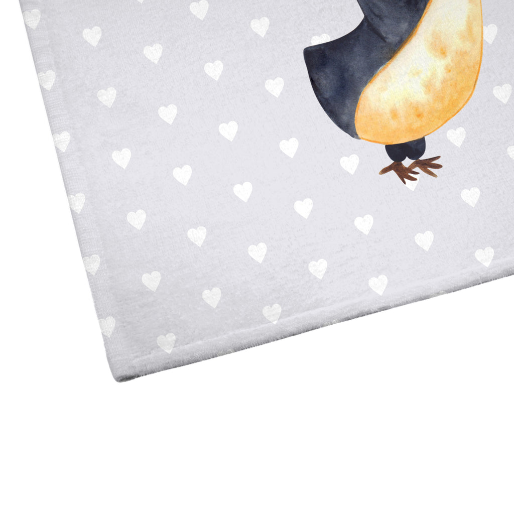 50 x 100 Handtuch Pinguin Liebe Handtuch, Badehandtuch, Badezimmer, Handtücher, groß, Kinder, Baby, Liebe, Partner, Freund, Freundin, Ehemann, Ehefrau, Heiraten, Verlobung, Heiratsantrag, Liebesgeschenk, Jahrestag, Hocheitstag, Pinguin, Pinguine, Pinguin Paar, Pinguinpaar, Pinguin Liebe, Paar, Pärchen. Liebespaar, Liebesbeweis, Liebesspruch, Hochzeitstag, Geschenk Freund, Geschenk Freundin, Verlobte, Verlobter, Love, Geschenk Hochzeitstag, Geschenkidee, Hochzeit, Gastgeschenk