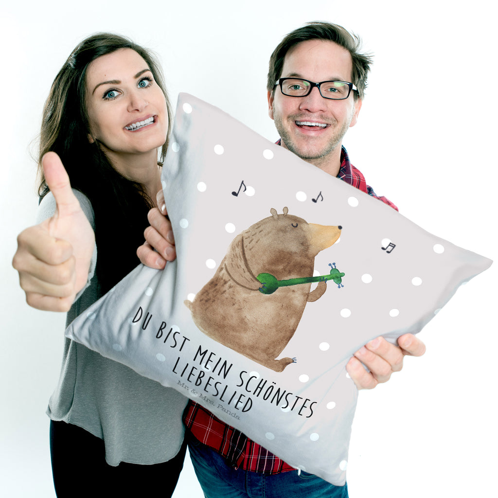 40x40 Kissen Bär Lied Kissenhülle, Kopfkissen, Sofakissen, Dekokissen, Motivkissen, Bär, Teddy, Teddybär, Bärchen, Bear, Liebeslied, Lied, Song, Valentinstag, Valentine, Geschenk, Partner, Liebe, Freundin, Frau, Herz, Spruch
