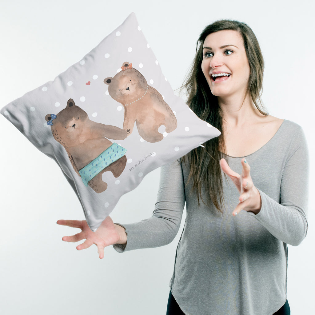 40x40 Kissen Bär Freundin Kissenhülle, Kopfkissen, Sofakissen, Dekokissen, Motivkissen, Bär, Teddy, Teddybär, Bär Freundin Beste Freund Liebe Liebesbeweis Verliebt Kumpel Kumpeliene