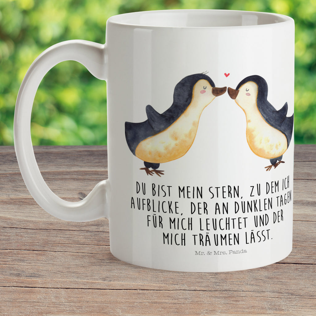 Kindertasse Pinguin Liebe Kunststoff Tasse, Kindergarten, Tasse, Trinkbecher, Camping Becher, Kaffeetasse, Kunststoffbecher, Kindergartenbecher, Outdoorgeschirr, Kunststoffgeschirr, Reisebecher, Reisetasse, Kinderbecher, Liebe, Partner, Freund, Freundin, Ehemann, Ehefrau, Heiraten, Verlobung, Heiratsantrag, Liebesgeschenk, Jahrestag, Hocheitstag, Pinguin, Pinguine, Pinguin Paar, Pinguinpaar, Pinguin Liebe, Paar, Pärchen. Liebespaar, Liebesbeweis, Liebesspruch, Hochzeitstag, Geschenk Freund, Geschenk Freundin, Verlobte, Verlobter, Love, Geschenk Hochzeitstag, Geschenkidee, Hochzeit, Gastgeschenk