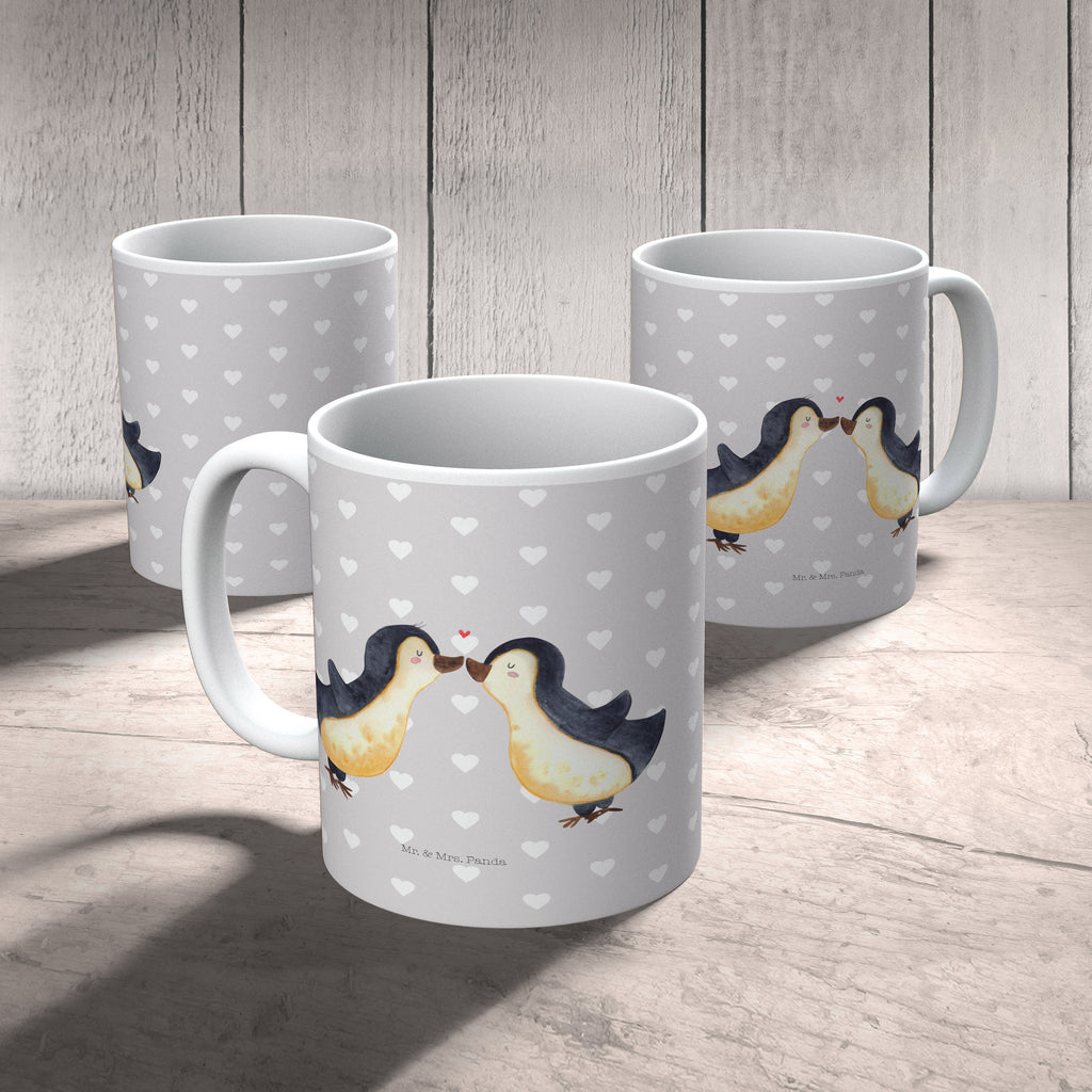 Tasse Pinguin Liebe Pinguin, Pinguine, Pinguin Paar, Pinguinpaar, Pinguin Liebe, Liebe, Paar, Pärchen. Liebespaar, Liebesbeweis, Liebesspruch, Verlobung, Hochzeitstag, Jahrestag, Geschenk Freund, Geschenk Freundin, Verlobte, Verlobter, Love, Geschenk Hochzeitstag, Geschenkidee, Hochzeit, Gastgeschenk Becher, Kaffeetasse, Kaffeebecher, Tee, Frühstück, Büro  Liebe,  Partner, Freund, Freundin, Ehemann, Ehefrau, Heiraten, Verlobung, Heiratsantrag, Liebesgeschenk, Jahrestag, Hocheitstag