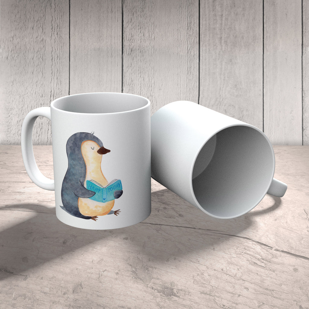 Tasse Pinguin Buch Pinguin, Pinguine, Buch, Lesen, Bücherwurm, Nichtstun, Faulenzen, Ferien, Urlaub, Freizeit,	 Becher, Kaffeetasse, Kaffeebecher, Tee, Frühstück, Büro  Pinguin