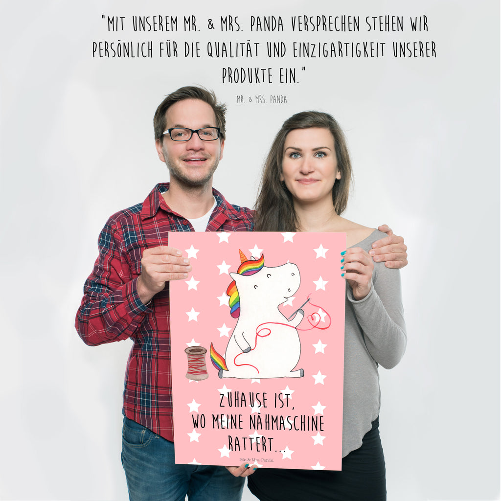 Poster Einhorn Näherin Poster, Wandposter, Bild, Wanddeko, Küchenposter, Kinderposter, Wanddeko Bild, Raumdekoration, Wanddekoration, Handgemaltes Poster, Mr. & Mrs. Panda Poster, Designposter, Kunstdruck, Posterdruck, Einhorn, Einhörner, Einhorn Deko, Pegasus, Unicorn, Näherin, nähen, Mädchen, Freundin, Häkeln, Stricken, basteln, Nähzimmer