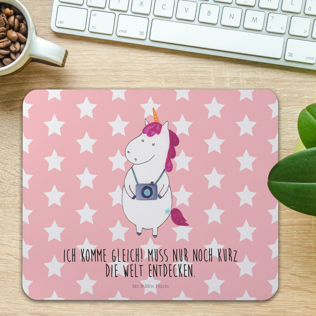 Mauspad Einhorn Fotograf Mousepad, Computer zubehör, Büroausstattung, PC Zubehör, Arbeitszimmer, Mauspad, Einzigartiges Mauspad, Designer Mauspad, Einhorn, Einhörner, Einhorn Deko, Pegasus, Unicorn, Fotograf, Fotografie, Kamera, Reisen, Weltreise, Weltenbummler, Urlaub, Tourist, Kurztrip, Reise, Städtereise