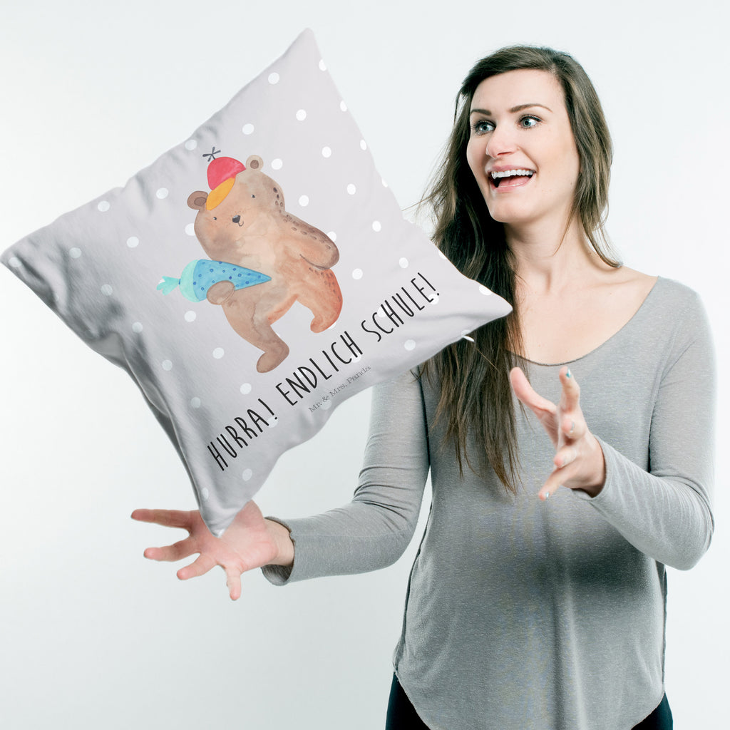 40x40 Kissen Bär mit Schultüte Kissenhülle, Kopfkissen, Sofakissen, Dekokissen, Motivkissen, Bär, Teddy, Teddybär, Bär Motiv, Schultüte, Erster Schultag Geschenk, Einschulung Geschenk, Schule Geschenk, Grundschule, Schulanfang, Schulbeginn