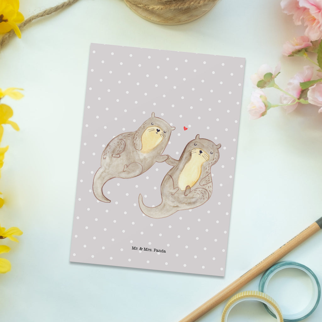 Postkarte Otter händchenhaltend Geschenkkarte, Grußkarte, Karte, Einladung, Ansichtskarte, Geburtstagskarte, Einladungskarte, Dankeskarte, Otter, Fischotter, Seeotter, Otter Seeotter See Otter
