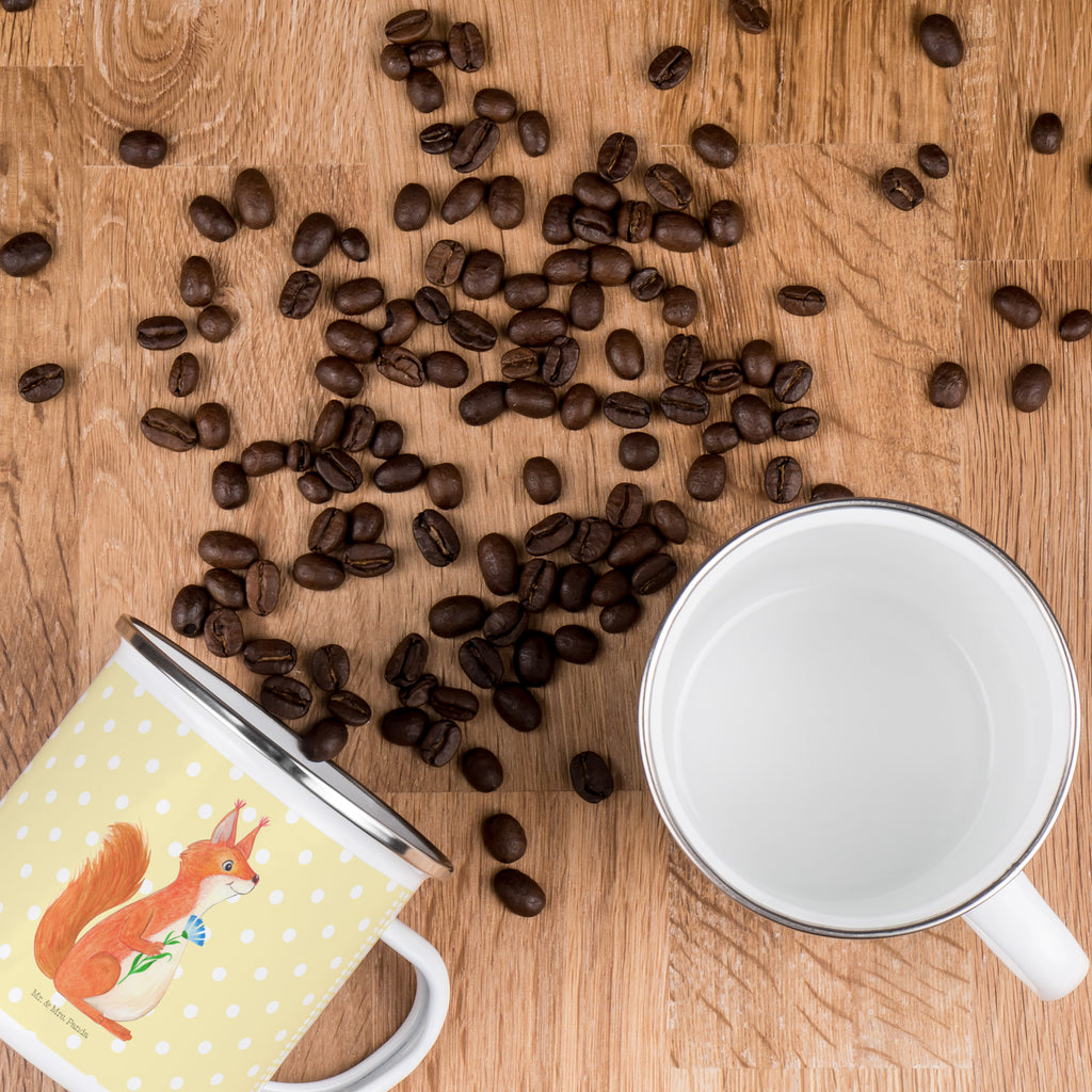 Camping Emaille Tasse Eichhörnchen Blume Campingtasse, Trinkbecher, Metalltasse, Outdoor Tasse, Emaille Trinkbecher, Blechtasse Outdoor, Emaille Campingbecher, Edelstahl Trinkbecher, Metalltasse für Camping, Kaffee Blechtasse, Camping Tasse Metall, Tiermotive, Gute Laune, lustige Sprüche, Tiere, Eichhörnchen, Eichhorn, Spruch positiv, Lachen, Spaß, Motivation Sprüche, Motivation Bilder, glücklich Spruch, Spruch Deko