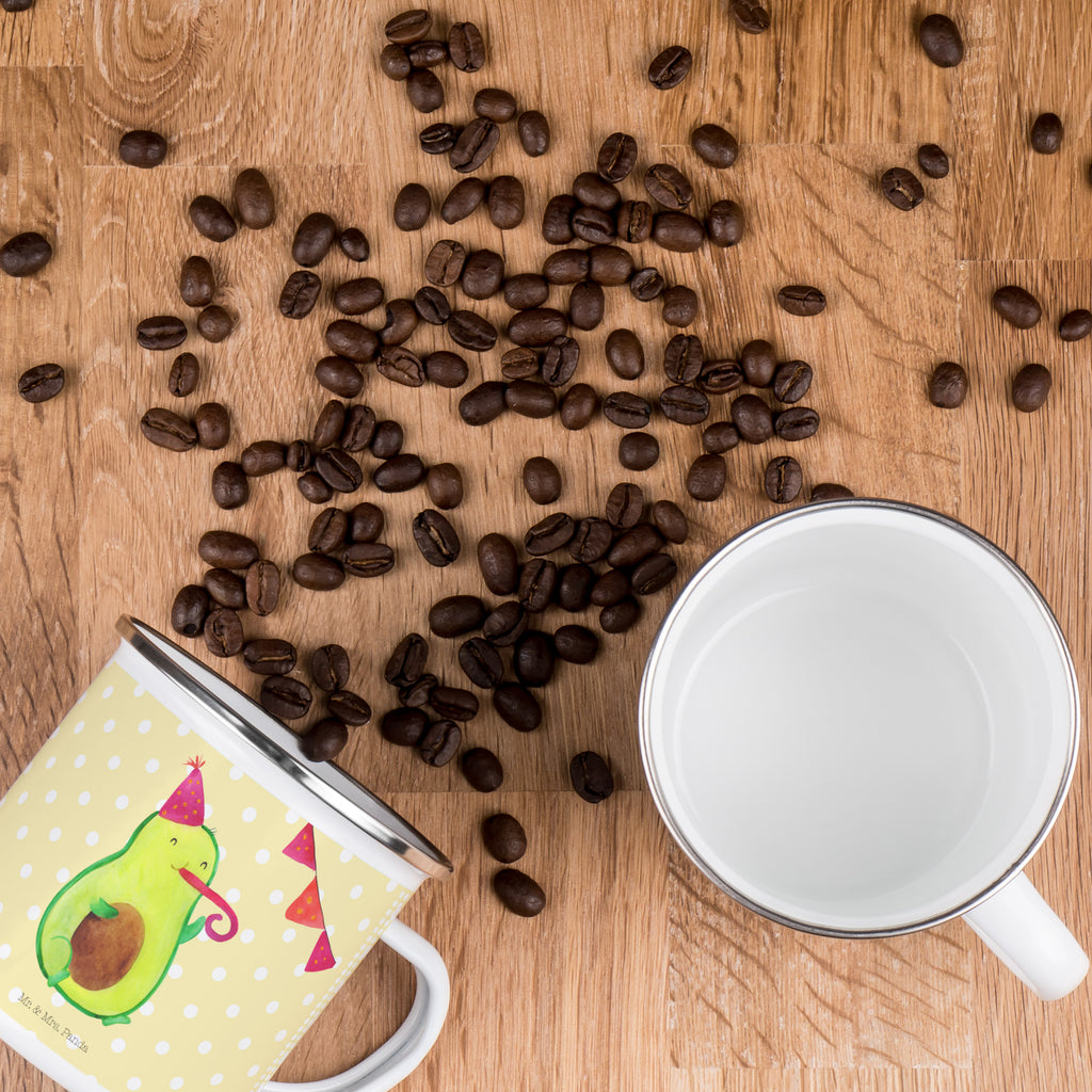 Camping Emaille Tasse Avocado Party Campingtasse, Trinkbecher, Metalltasse, Outdoor Tasse, Emaille Trinkbecher, Blechtasse Outdoor, Emaille Campingbecher, Edelstahl Trinkbecher, Metalltasse für Camping, Kaffee Blechtasse, Camping Tasse Metall, Avocado, Veggie, Vegan, Gesund, Avocados, Party, Geburtstag, Geburtstagsfeier, Happy Birthday, Feier, Feierei, Lieblingstag, Prüfung, Abifeier, Abi, Bestanden, Jahrestag, Jubiläum, Firmenfeier, Klassenfeier, Schulabschluss, Abschluss