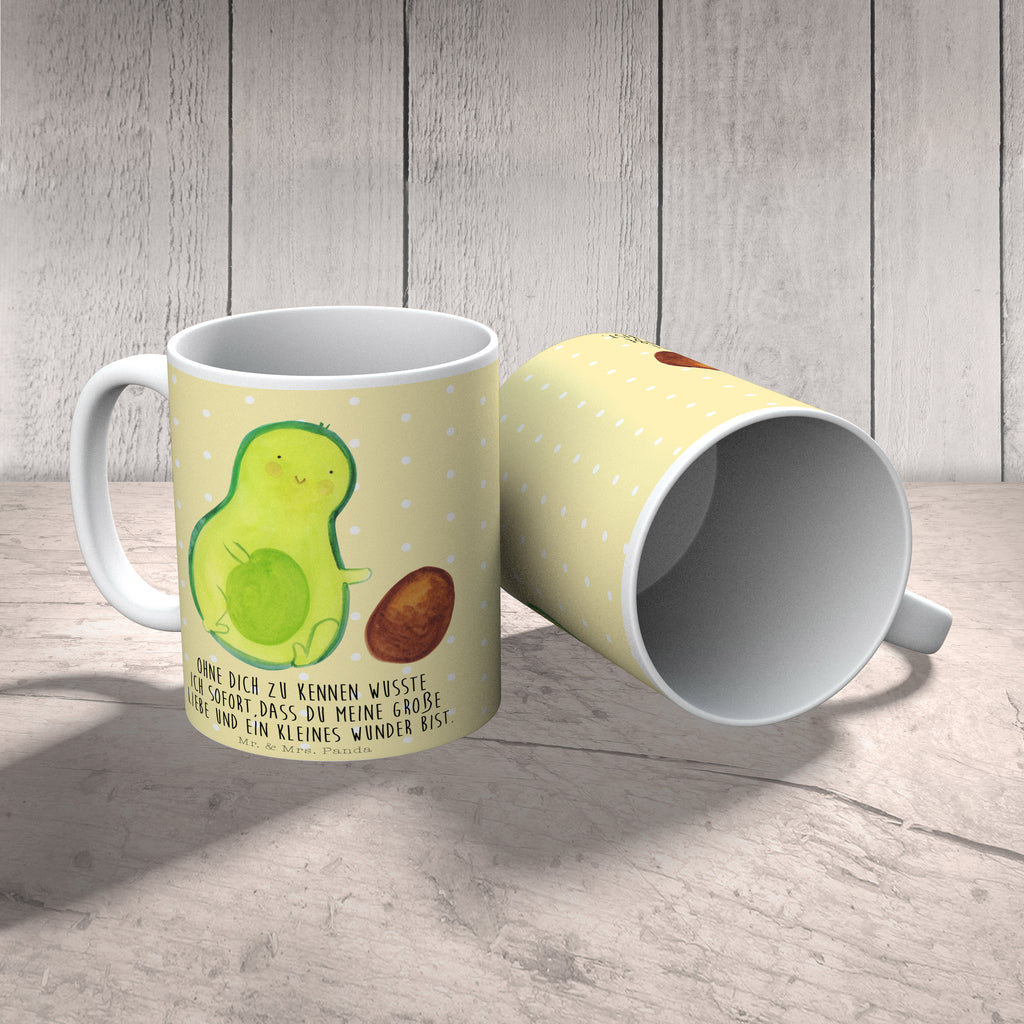 Tasse Avocado rollt Kern Avocado, Avocados,Schwanger, Geburt, Geburtstag, Säugling, Kind, erstes Kind, zur Geburt, Schwangerschaft, Babyparty, Baby, große Liebe, Liebe, Love Becher, Kaffeetasse, Kaffeebecher, Tee, Frühstück, Büro  Avocado, Veggie, Vegan, Gesund