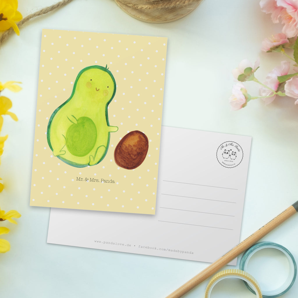 Postkarte Avocado rollt Kern Geschenkkarte, Grußkarte, Karte, Einladung, Ansichtskarte, Geburtstagskarte, Einladungskarte, Dankeskarte, Avocado, Veggie, Vegan, Gesund, Avocados, Schwanger, Geburt, Geburtstag, Säugling, Kind, erstes Kind, zur Geburt, Schwangerschaft, Babyparty, Baby, große Liebe, Liebe, Love