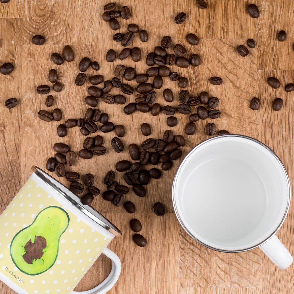 Camping Emaille Tasse Avocado mit Kern Campingtasse, Trinkbecher, Metalltasse, Outdoor Tasse, Emaille Trinkbecher, Blechtasse Outdoor, Emaille Campingbecher, Edelstahl Trinkbecher, Metalltasse für Camping, Kaffee Blechtasse, Camping Tasse Metall, Avocado, Veggie, Vegan, Gesund, Avokado, Avocadokern, Kern, Pflanze, Spruch Leben