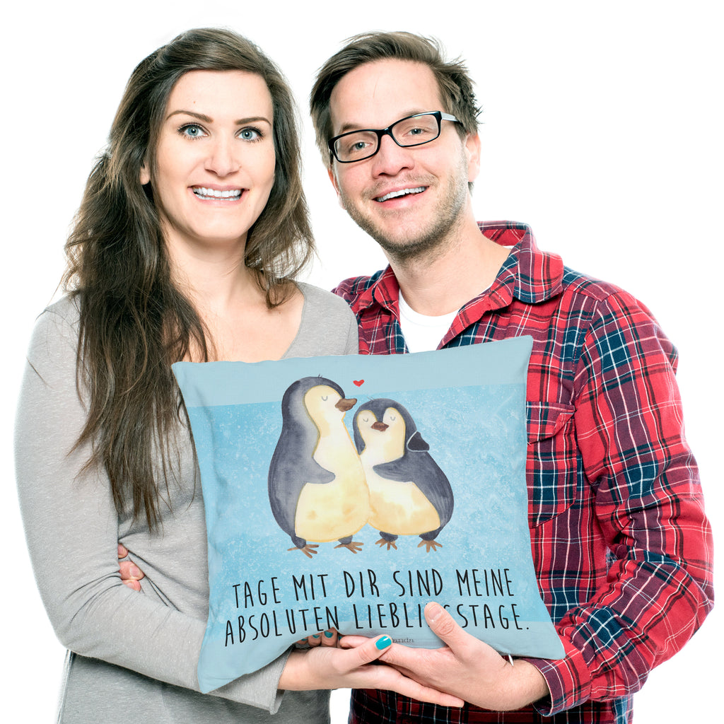 40x40 Kissen Pinguin umarmend Kissenhülle, Kopfkissen, Sofakissen, Dekokissen, Motivkissen, Pinguin, Liebe, Liebespaar, Liebesbeweis, Liebesgeschenk, Verlobung, Jahrestag, Hochzeitstag, Hochzeit, Hochzeitsgeschenk