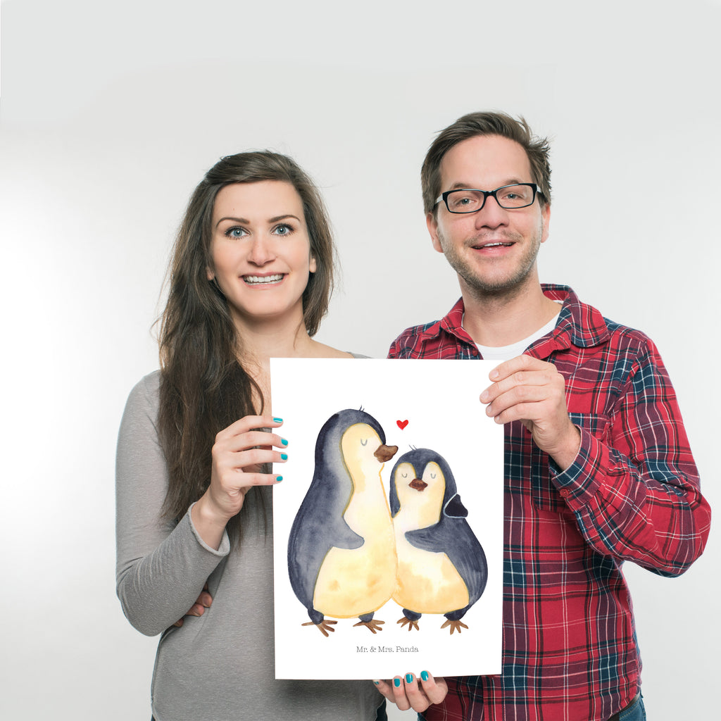 Poster Pinguin umarmend Poster, Wandposter, Bild, Wanddeko, Küchenposter, Kinderposter, Wanddeko Bild, Raumdekoration, Wanddekoration, Handgemaltes Poster, Mr. & Mrs. Panda Poster, Designposter, Kunstdruck, Posterdruck, Pinguin, Liebe, Liebespaar, Liebesbeweis, Liebesgeschenk, Verlobung, Jahrestag, Hochzeitstag, Hochzeit, Hochzeitsgeschenk