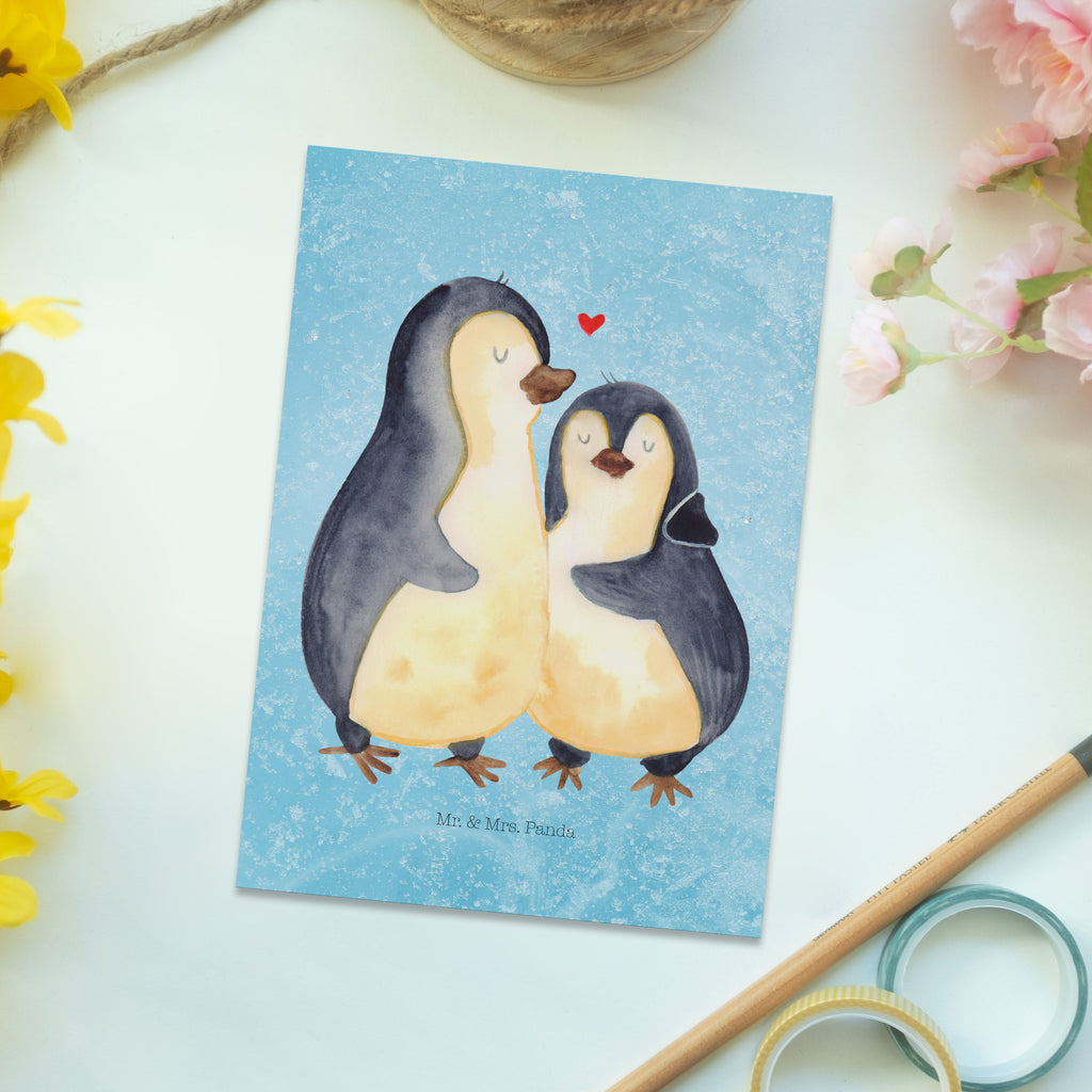 Postkarte Pinguin umarmend Geschenkkarte, Grußkarte, Karte, Einladung, Ansichtskarte, Geburtstagskarte, Einladungskarte, Dankeskarte, Pinguin, Liebe, Liebespaar, Liebesbeweis, Liebesgeschenk, Verlobung, Jahrestag, Hochzeitstag, Hochzeit, Hochzeitsgeschenk