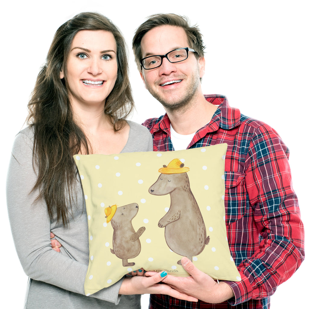40x40 Kissen Bären mit Hut Kissenhülle, Kopfkissen, Sofakissen, Dekokissen, Motivkissen, Familie, Vatertag, Muttertag, Bruder, Schwester, Mama, Papa, Oma, Opa, Bär, Bären, Vater, Papi, Paps, Dad, Daddy, Lieblingsmensch, Sohn, Söhne, Kind, Kinder, Vater-Sohn, Family, Vorbild