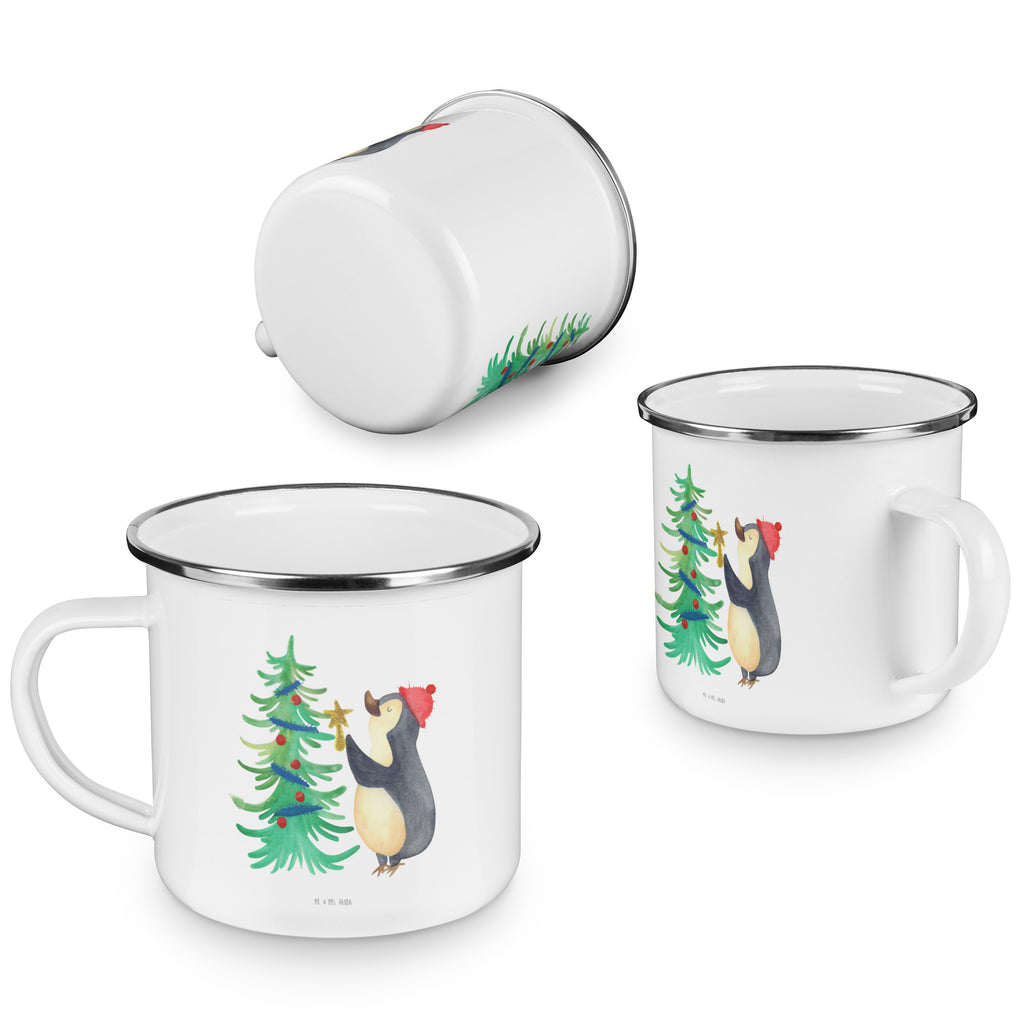 Camping Emaille Tasse Pinguin Weihnachtsbaum Campingtasse, Trinkbecher, Metalltasse, Outdoor Tasse, Emaille Trinkbecher, Blechtasse Outdoor, Emaille Campingbecher, Edelstahl Trinkbecher, Metalltasse für Camping, Kaffee Blechtasse, Camping Tasse Metall, Winter, Weihnachten, Weihnachtsdeko, Nikolaus, Advent, Heiligabend, Wintermotiv, Pinguin