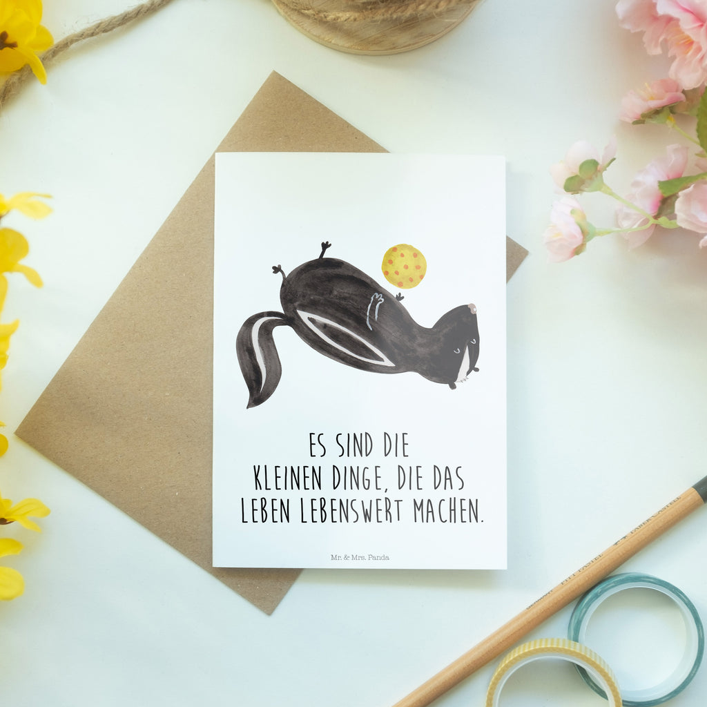 Grußkarte Stinktier Ball Klappkarte, Einladungskarte, Glückwunschkarte, Hochzeitskarte, Geburtstagskarte, Karte, Stinktier, Skunk, Wildtier, Raubtier, Stinker, Stinki, verspielt, Weisheit