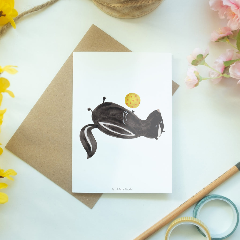 Grußkarte Stinktier Ball Klappkarte, Einladungskarte, Glückwunschkarte, Hochzeitskarte, Geburtstagskarte, Karte, Stinktier, Skunk, Wildtier, Raubtier, Stinker, Stinki, verspielt, Weisheit