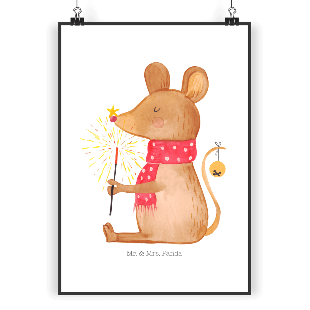 Poster Weihnachtsmaus Poster, Wandposter, Bild, Wanddeko, Küchenposter, Kinderposter, Wanddeko Bild, Raumdekoration, Wanddekoration, Handgemaltes Poster, Mr. & Mrs. Panda Poster, Designposter, Kunstdruck, Posterdruck, Winter, Weihnachten, Weihnachtsdeko, Nikolaus, Advent, Heiligabend, Wintermotiv, Frohe Weihnachten, Weihnachtsgruß, Weihnachtsmotiv, Maus, Mäuschen, Weihnachtswunder