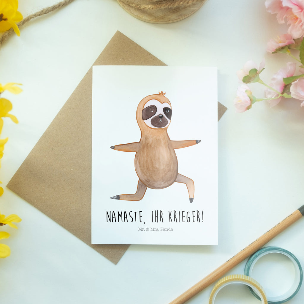 Grußkarte Faultier  Yoga Klappkarte, Einladungskarte, Glückwunschkarte, Hochzeitskarte, Geburtstagskarte, Karte, Faultier, Faultier Geschenk, Faultier Deko, Faultiere, faul, Lieblingstier, Yoga, Namaste, Krieger, Yogaübungen, Meditation, Atmung, Gelassenheit, Entspannung