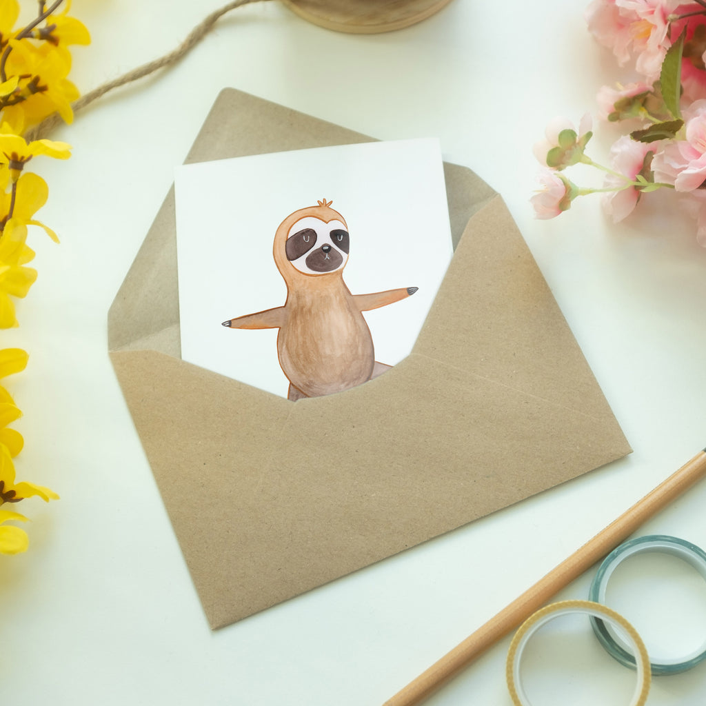 Grußkarte Faultier  Yoga Klappkarte, Einladungskarte, Glückwunschkarte, Hochzeitskarte, Geburtstagskarte, Karte, Faultier, Faultier Geschenk, Faultier Deko, Faultiere, faul, Lieblingstier, Yoga, Namaste, Krieger, Yogaübungen, Meditation, Atmung, Gelassenheit, Entspannung