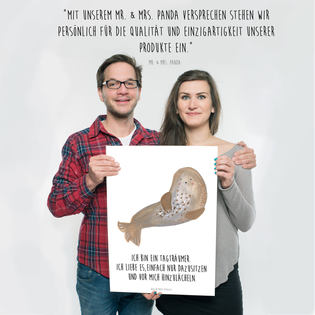 Poster Robbe lachend Poster, Wandposter, Bild, Wanddeko, Küchenposter, Kinderposter, Wanddeko Bild, Raumdekoration, Wanddekoration, Handgemaltes Poster, Mr. & Mrs. Panda Poster, Designposter, Kunstdruck, Posterdruck, Tiermotive, Gute Laune, lustige Sprüche, Tiere, Robbe, Robben, Seehund, Strand, Meerestier, Ostsee, Nordsee