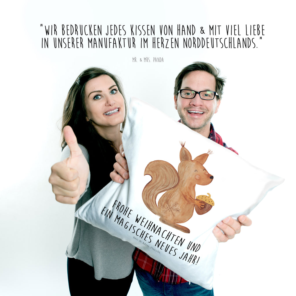 40x40 Kissen Eichhörnchen Weihnachtszeit Kissenhülle, Kopfkissen, Sofakissen, Dekokissen, Motivkissen, Winter, Weihnachten, Weihnachtsdeko, Nikolaus, Advent, Heiligabend, Wintermotiv, Frohe Weihnachten, Frohes neues Jahr, Guten Rutsch, Weihnachtsmotiv, Weihnachtsgruß, Neujahr, Vogel