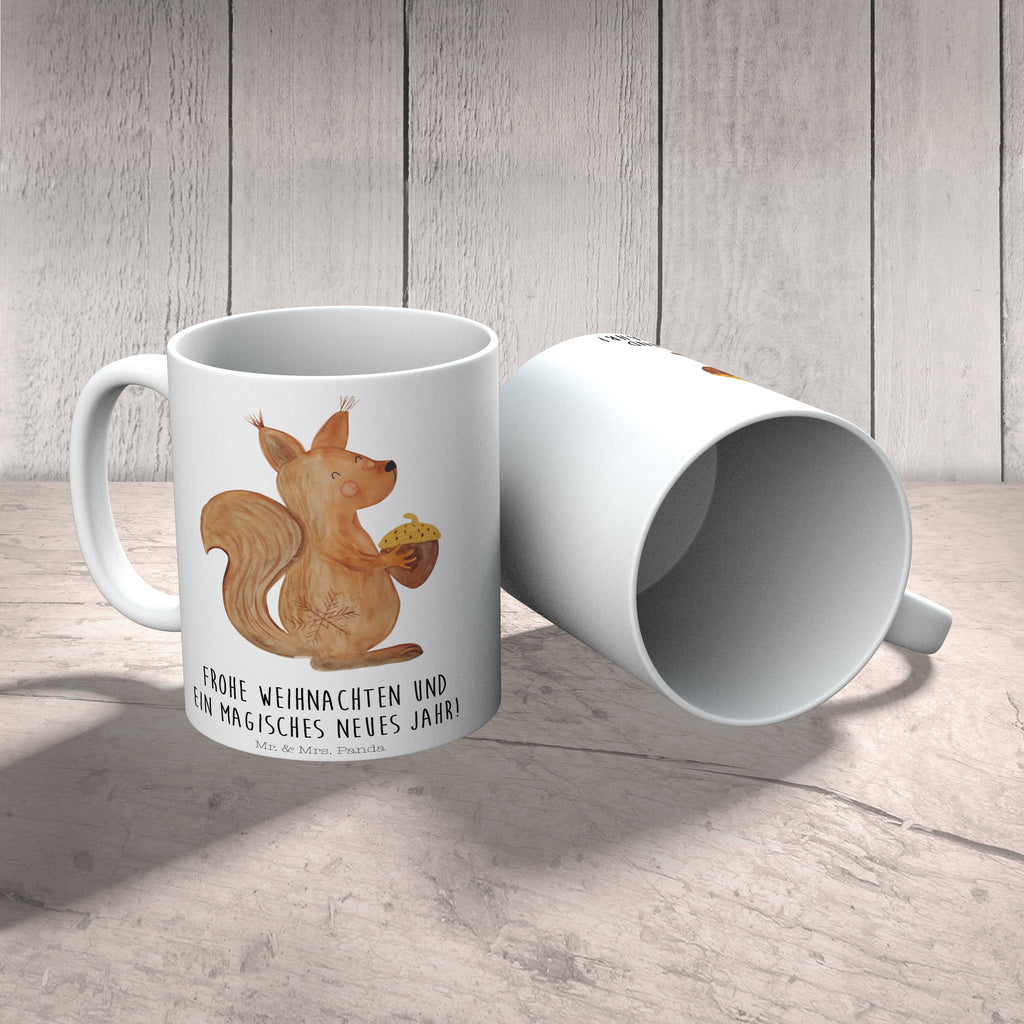 Tasse Eichhörnchen Weihnachtszeit Frohe Weihnachten, Frohes neues Jahr, Guten Rutsch, Weihnachten, Weihnachtsmotiv, Weihnachtsgruß, Neujahr, Vogel Becher, Kaffeetasse, Kaffeebecher, Tee, Frühstück, Büro  Winter, Weihnachten, Weihnachtsdeko, Nikolaus, Advent, Heiligabend, Wintermotiv