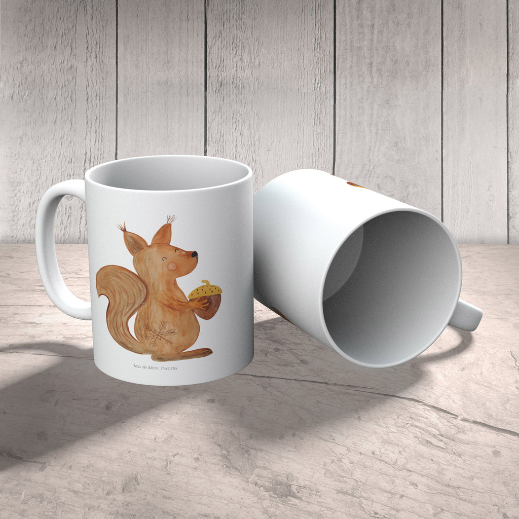 Kindertasse Eichhörnchen Weihnachtszeit Kunststoff Tasse, Kindergarten, Tasse, Trinkbecher, Camping Becher, Kaffeetasse, Kunststoffbecher, Kindergartenbecher, Outdoorgeschirr, Kunststoffgeschirr, Reisebecher, Reisetasse, Kinderbecher, Winter, Weihnachten, Weihnachtsdeko, Nikolaus, Advent, Heiligabend, Wintermotiv, Frohe Weihnachten, Frohes neues Jahr, Guten Rutsch, Weihnachtsmotiv, Weihnachtsgruß, Neujahr, Vogel